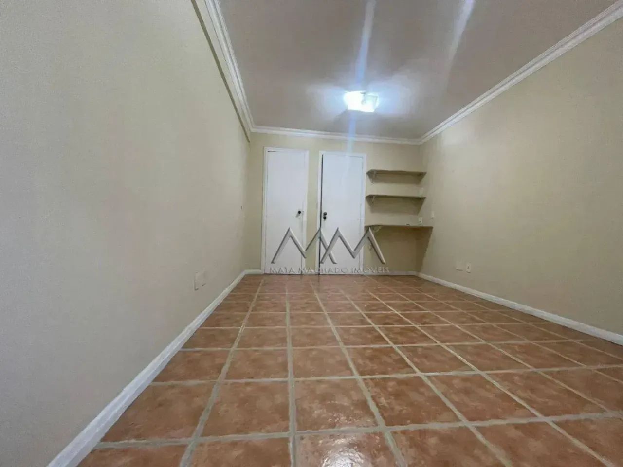 Sala à Venda no Barro Preto | 38 m²