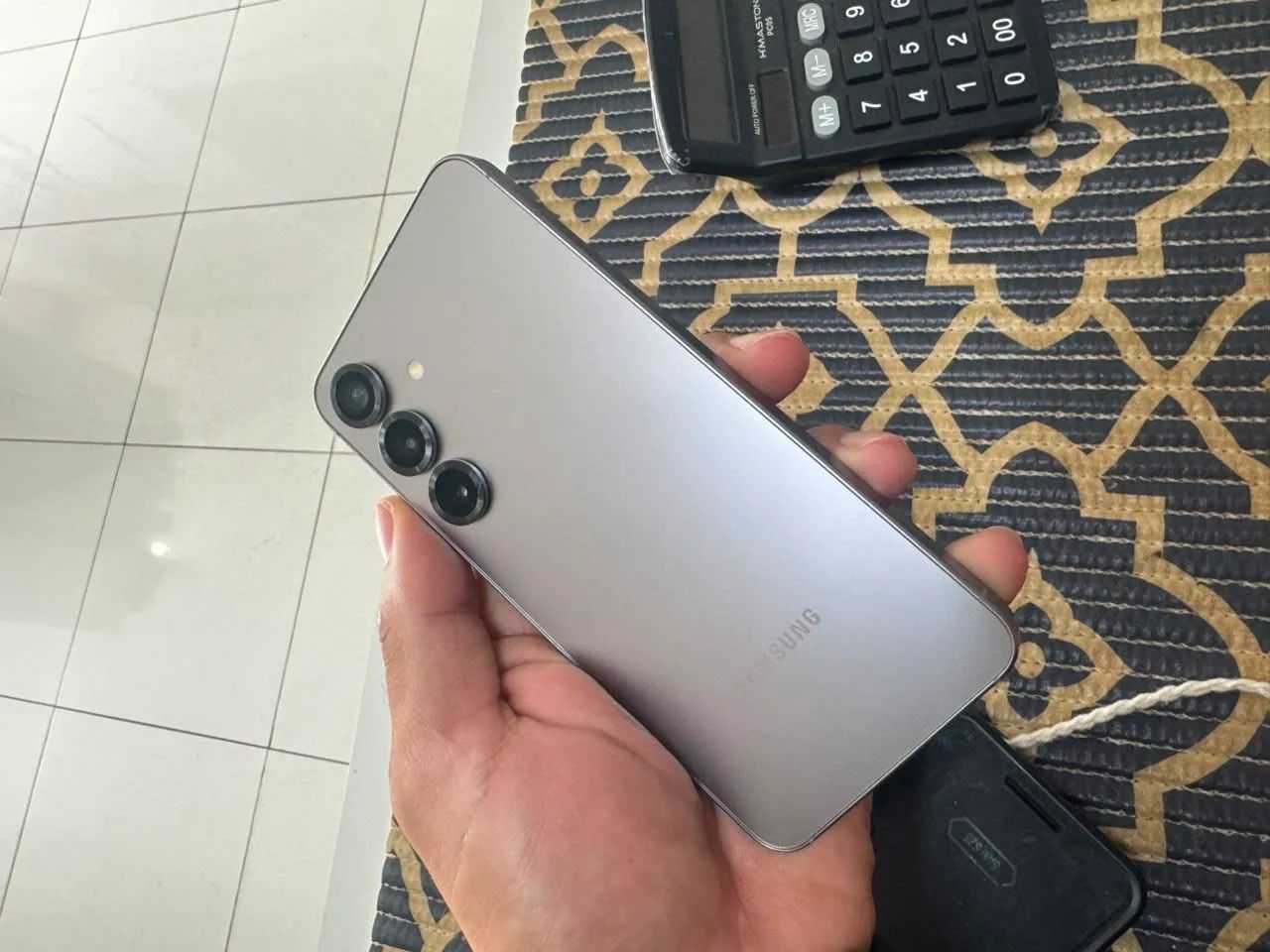 Galaxy S25 256gb (com detalhe) - Foto 2