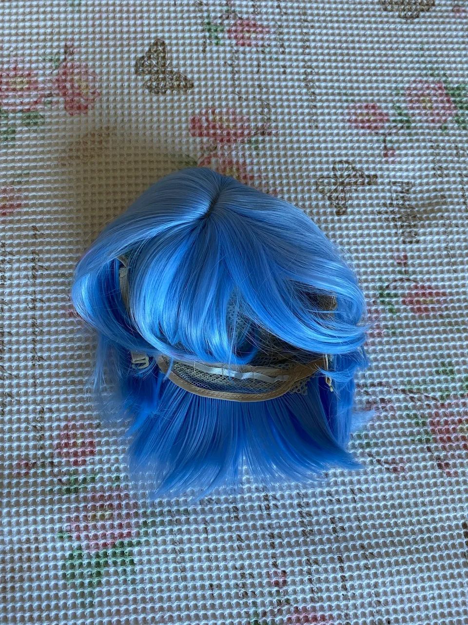 Peruca curta azul cosplay
