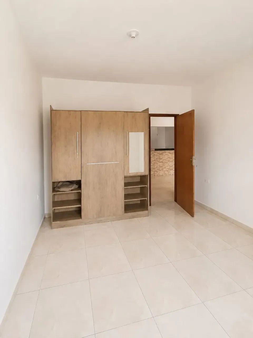 Alugo casa com  Garagem em Nossa Senhora do Ó - Foto 5