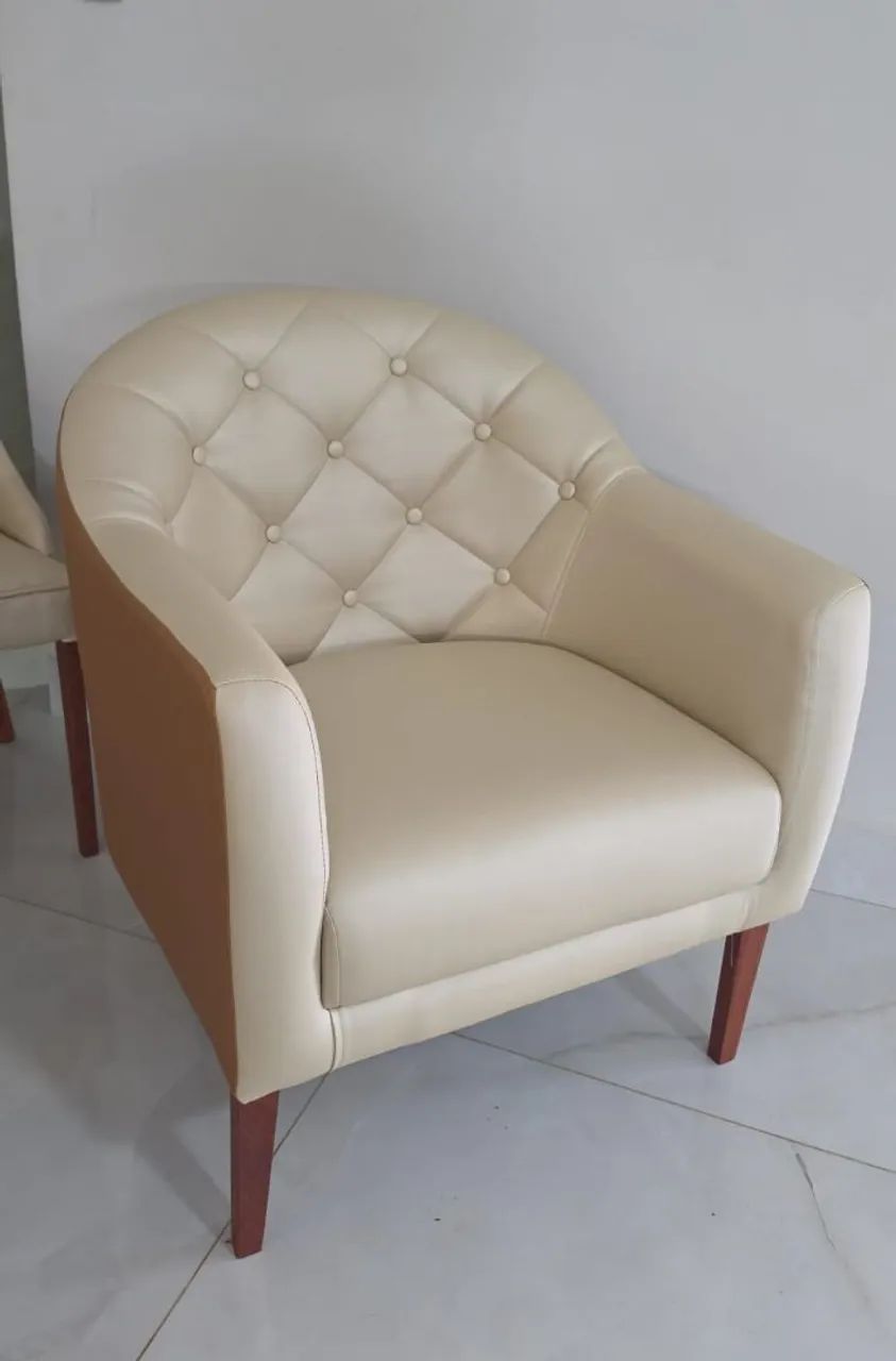 POLTRONAS E CADEIRAS ( LEIA O ANÚNCIO)  - Foto 2