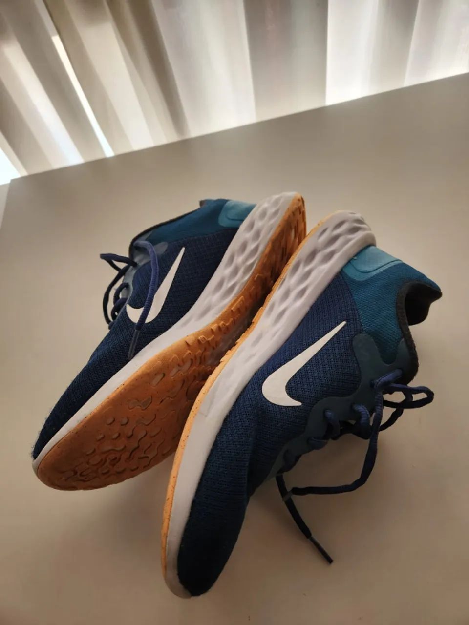 Nike Revolution 5 - Foto 2