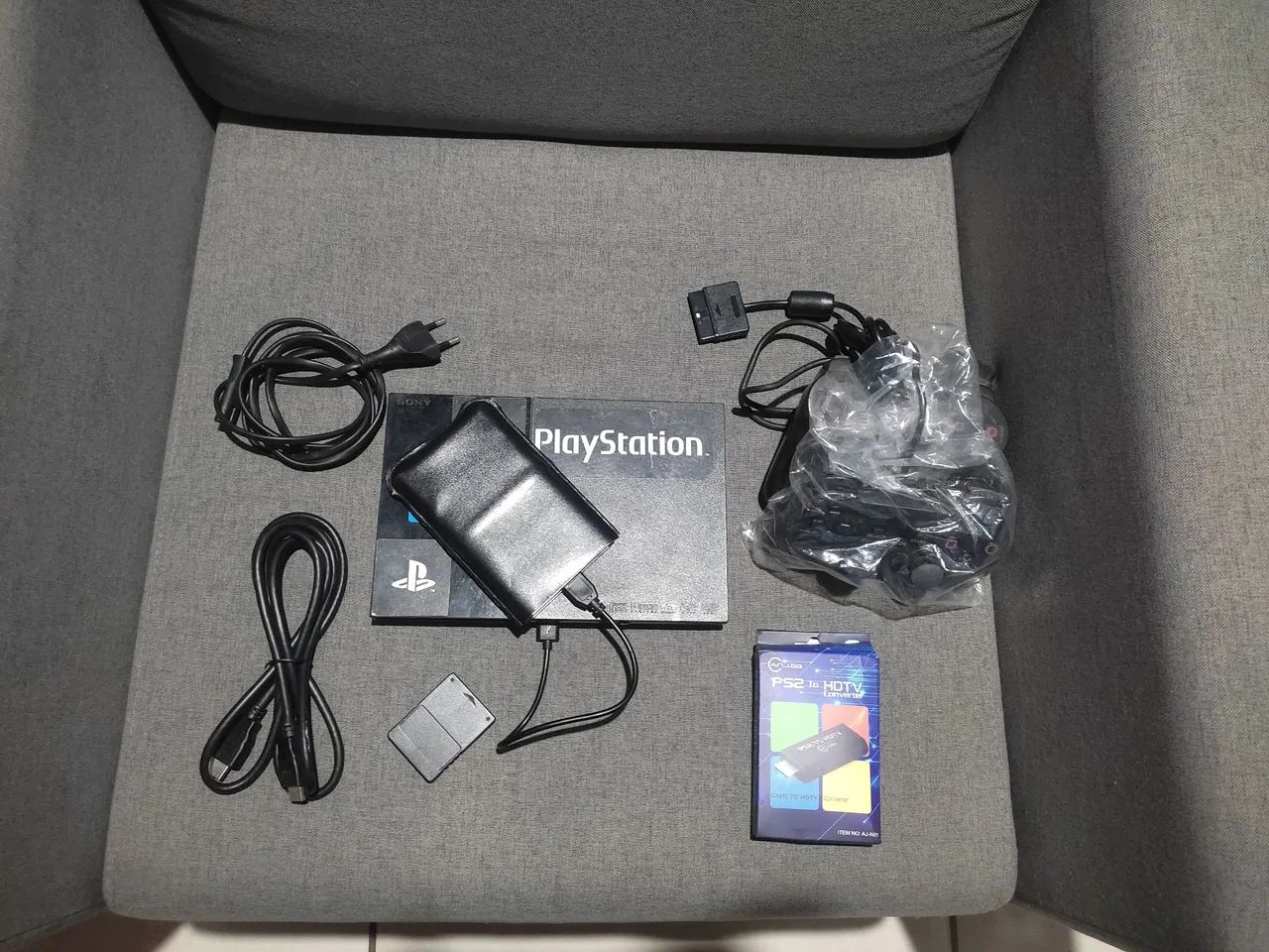 PS2, PlayStation 2, Play 2 HDMI, Cabos e 2 controles. - Foto 2