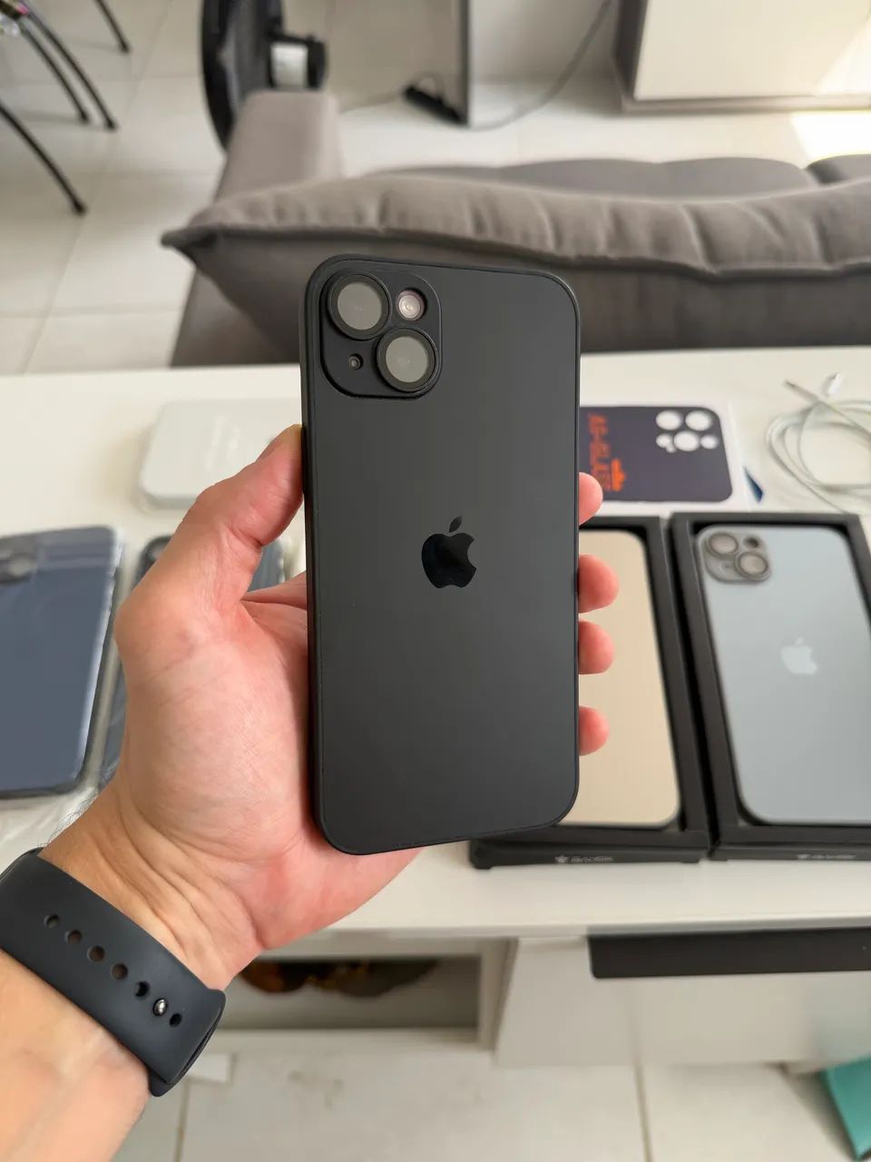 iPhone 15 Plus - Foto 2