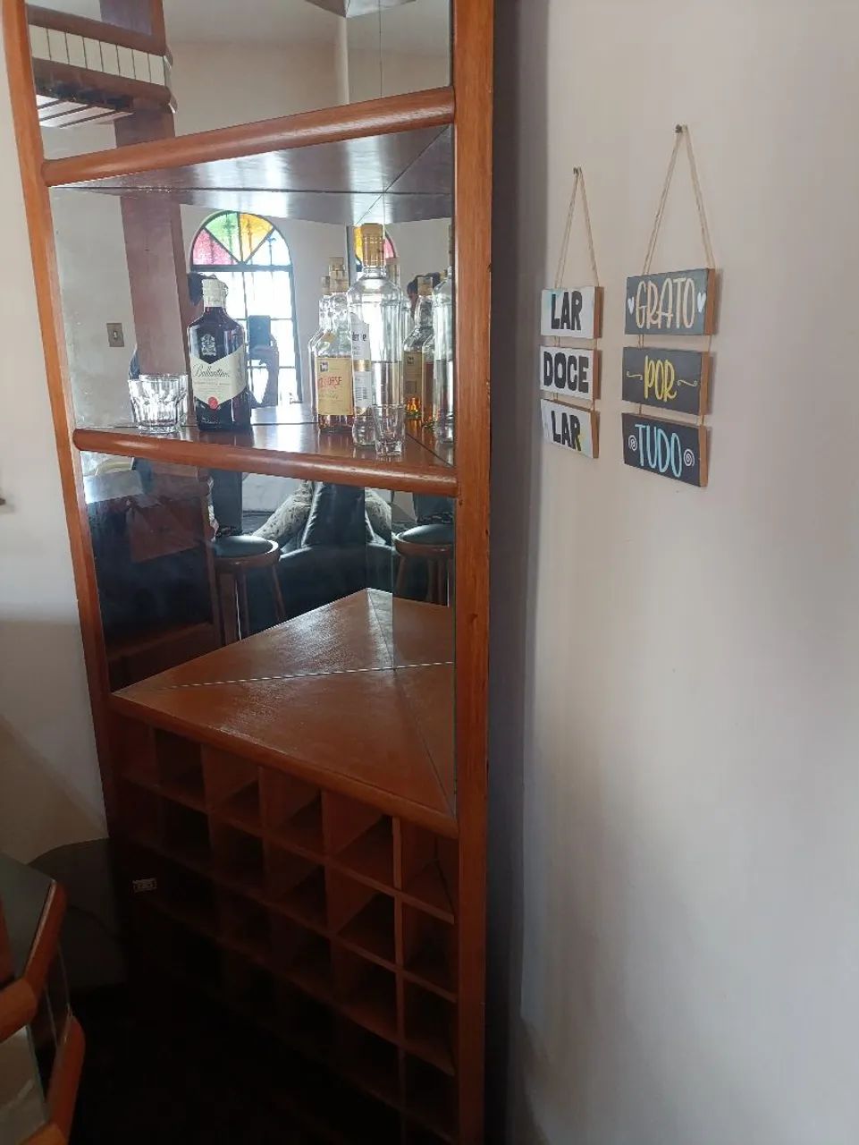 Bar de Canto em Madeira Maciça  - Foto 4