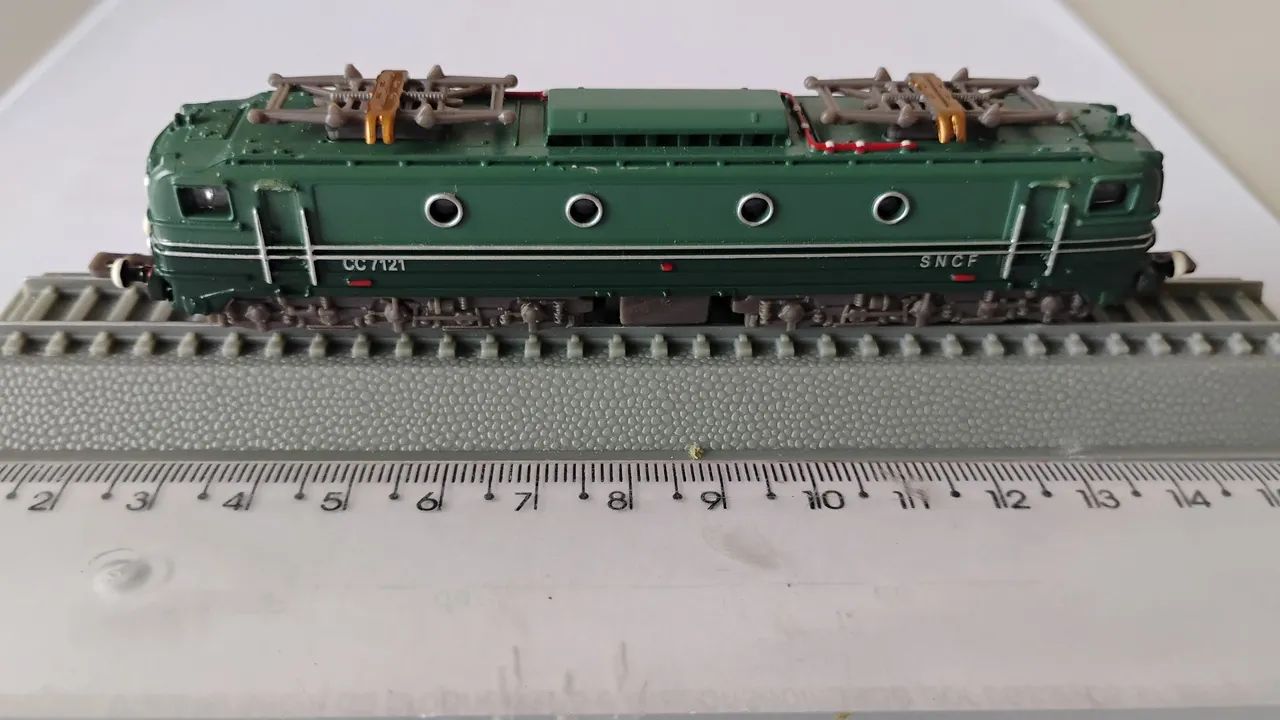 TREM MINIATURA "locomotivas do mundo" - Foto 3