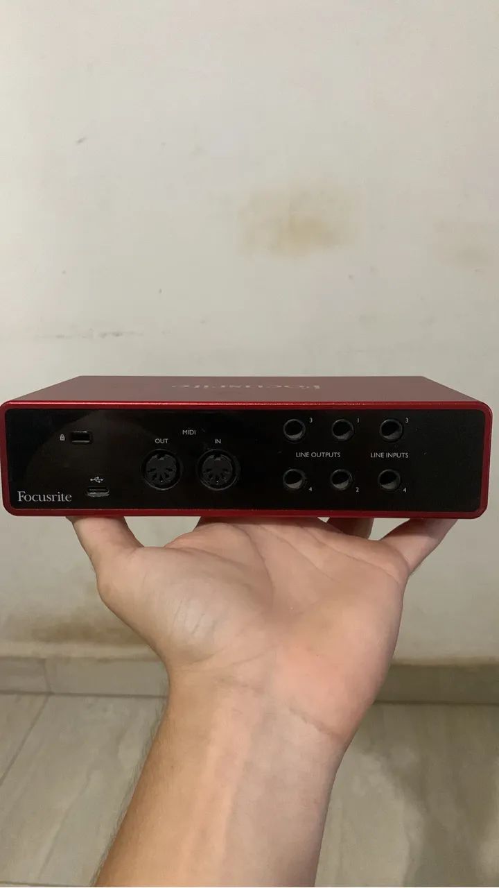 Interface de áudio FOCUSRITE 414 3GN - Foto 3