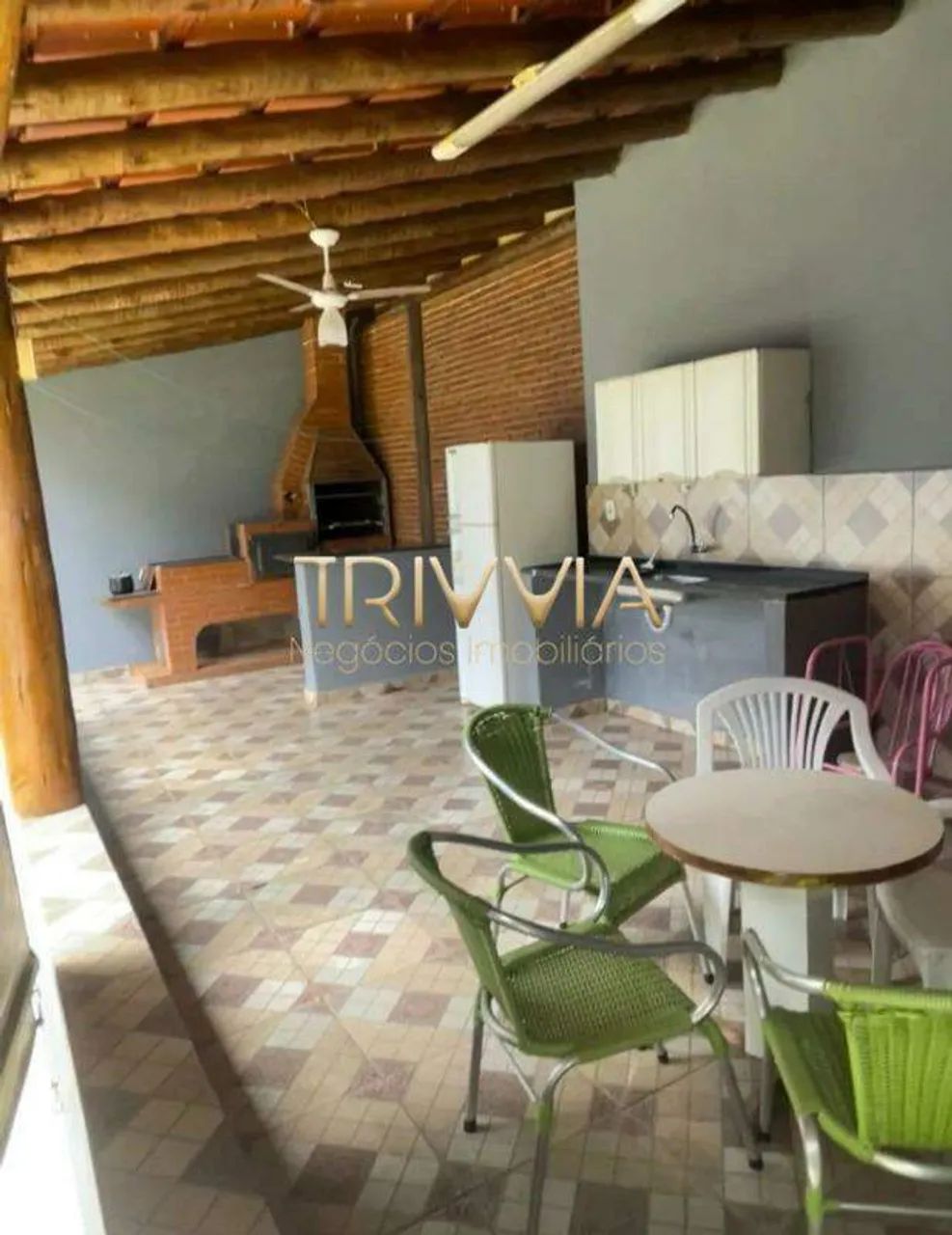 Casa à Venda  Completa e Muito Bem Localizada - Foto 4