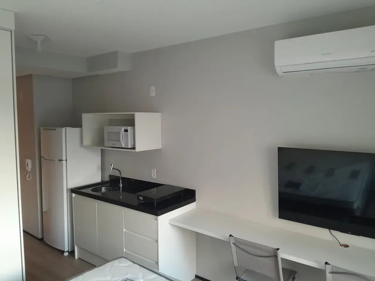 Aluga Studio próximo ao metrô Ana Rosa - São Paulo - SP