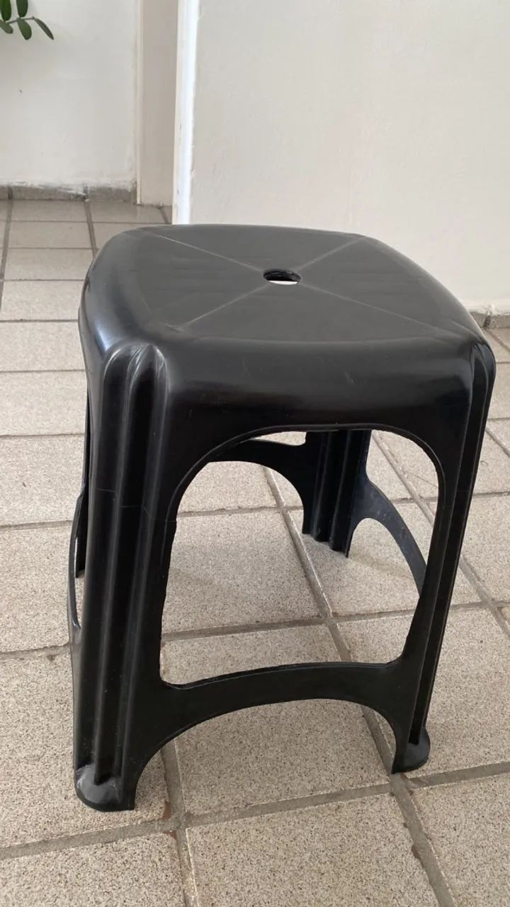 3 Bancos plástico preto TRAMONTINA (aquis. 2023) - Foto 4