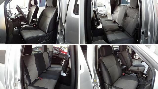 Nissan Frontier SV Attack 2.5 TD CD 4×4 - Foto 10