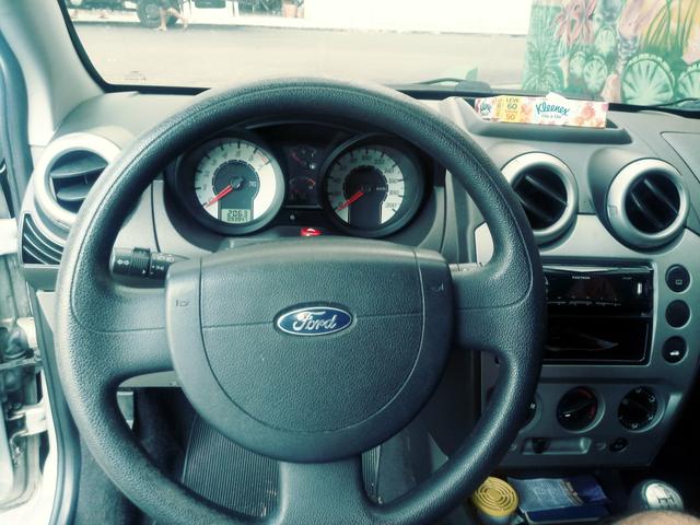 Ford Fiesta - Foto 7