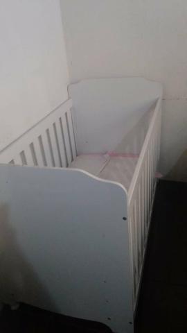 Vendo berço em perfeito estado com colchão