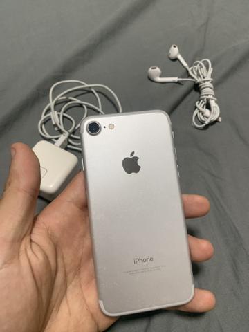 IPhone 7 32gb Prata - Foto 2