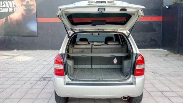 HYUNDAI TUCSON NAC. GLS 4X2 2.0 16V AT Prata 2013/2014 - Foto 11