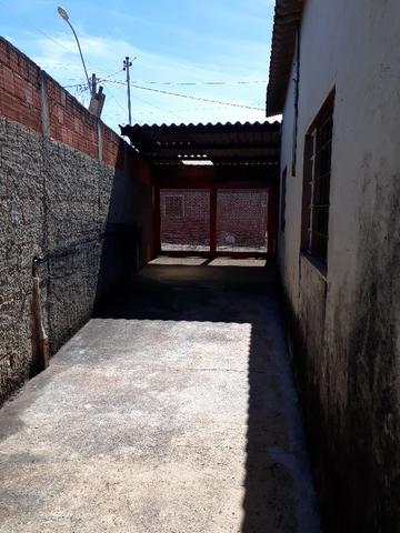 Casa de 2 Quartos no Setor Por do Sol lote 300 Metros - Foto 3