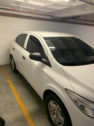 Onix ls 2016 - 2016 único dono , carro muito novo - Foto 2