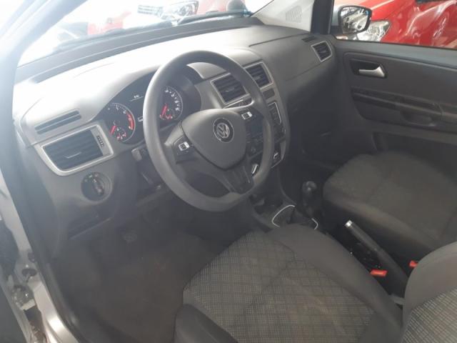 VOLKSWAGEN FOX 1.0 MPI TRENDLINE 12V 2017 - Foto 7