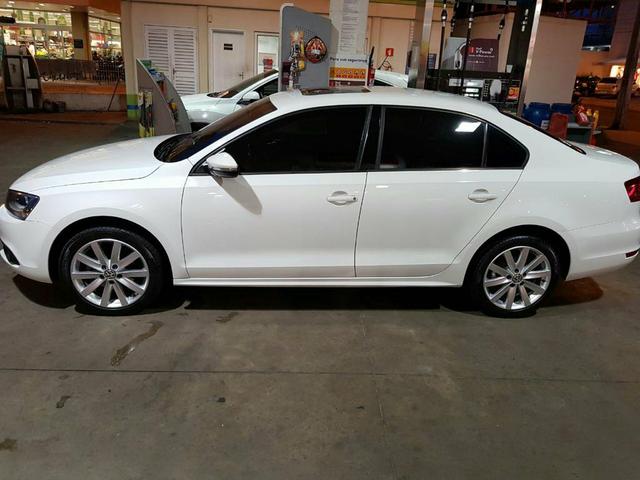 Jetta 12/12 vendo ou troco, maior ou menor valor