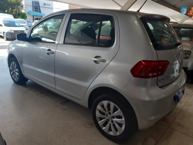 VOLKSWAGEN FOX 1.0 MPI TRENDLINE 12V 2017 - Foto 4