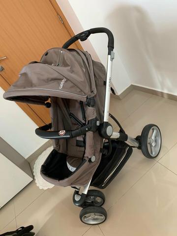Carrinho de bebê e bebê conforto - Foto 3