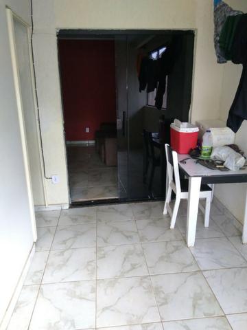 Vendo Sobrado sendo que a parte de baixo está alugada valor do imóvel 140 mil - Foto 10