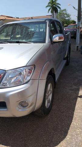 Vendo HILUX SRV - Foto 2