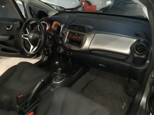 HONDA FIT 1.4 LX 8V FLEX 4P MANUAL 2010 - Foto 7