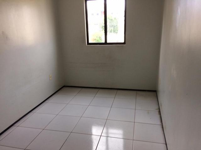 Apartamento com 3 quartos a 50 metros da Godofredo Maciel. - Foto 6