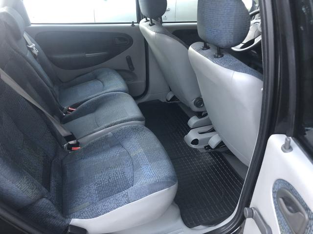 Scenic Kids Hi flex 1.6 16V 2011 50.000km - Foto 16