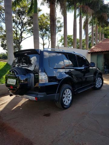 Mitsubishi Pajero HPE Full 3.8 V6 250CV 5P Aut 7 Lugares - Foto 6