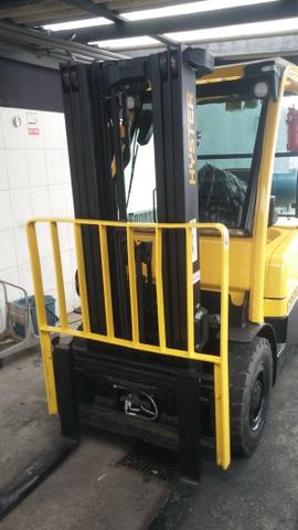 Empílhadeira Hyster 50 ano 2011.2,5 toneladas - Foto 2