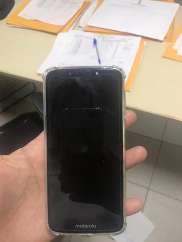 Moto e5