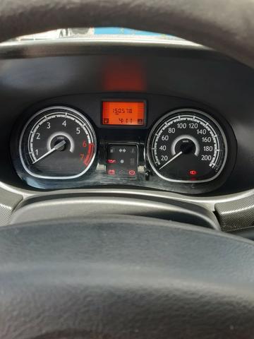 Sandero 2012