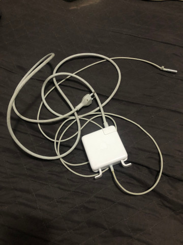 Carregador de MacBook Pro A1278 original 5m