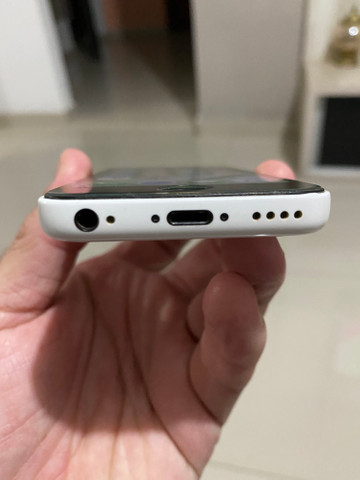IPhone 5c 8GB usado - Só venda - Foto 3