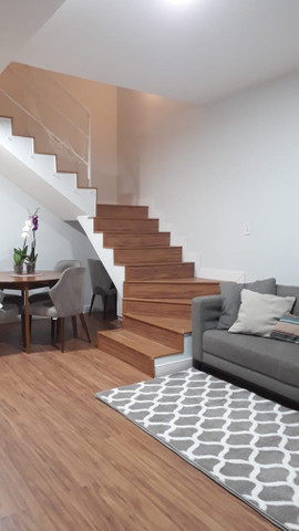 Faço colocação de piso laminado, vinílico, rodapés R$15,00