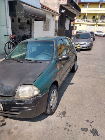 Clio 99 - Foto 3