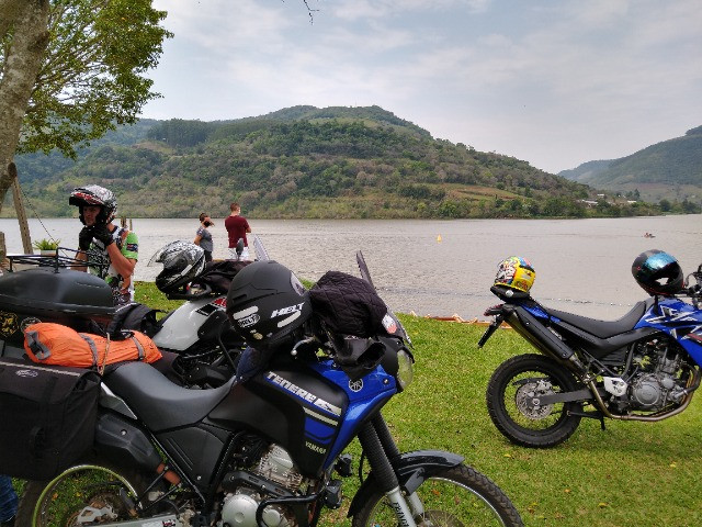 Tenere 250 - Foto 2