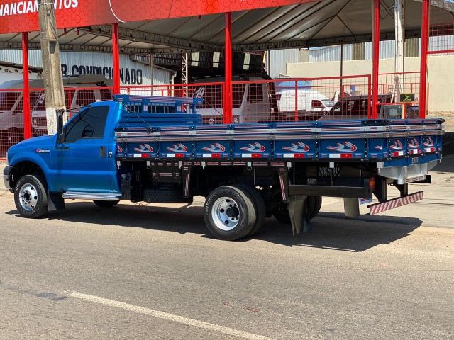 Caminhão Ford F -4000 4x2 carroceria - Foto 8