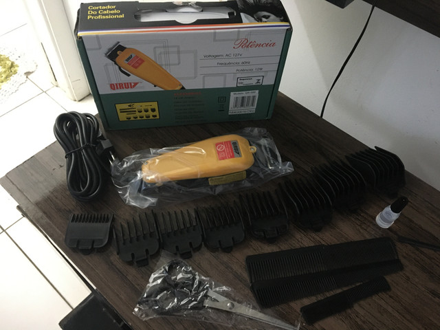 Máquina de cortar cabelo profissional - Foto 4