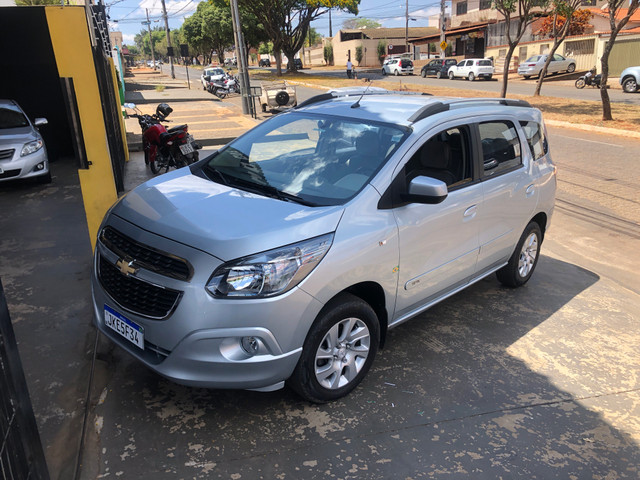 SPIN LTZ 1.8 Automático 7 lugares