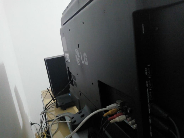 Tv LG smart 42 Leia o anuncio whats * - Foto 6