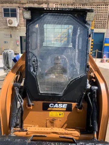 Mini Pá Carregadeira Case SR150 2016 - Foto 5