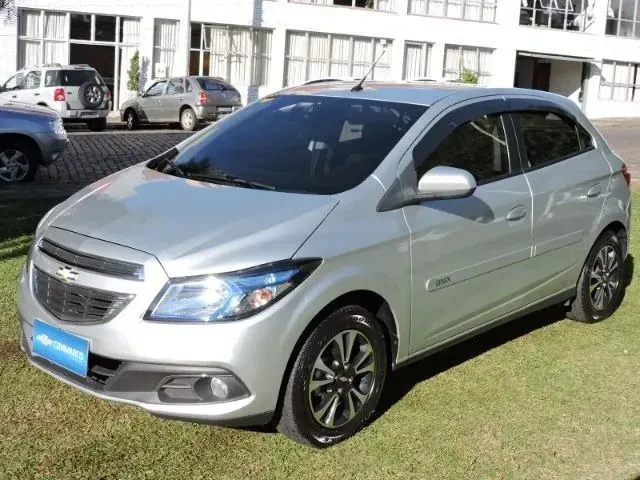 Chevrolet Onix 1.4 LTZ SPE/4 2013/2013 - Salão do Carro - 320780