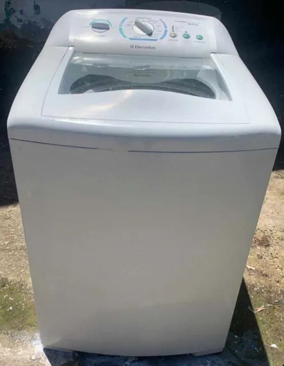 Máquina Eletrolux 12 kg turbo capacidade sou de duque de Caxias