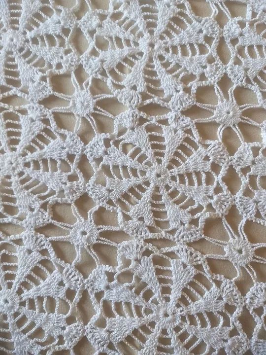 Toalha de mesa de Crochê branca - Foto 2