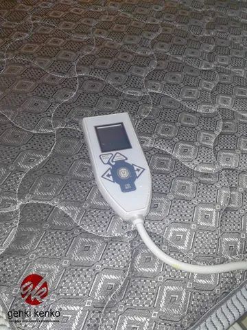 Colchão King size  alta tecnologia com massagem  - Foto 4