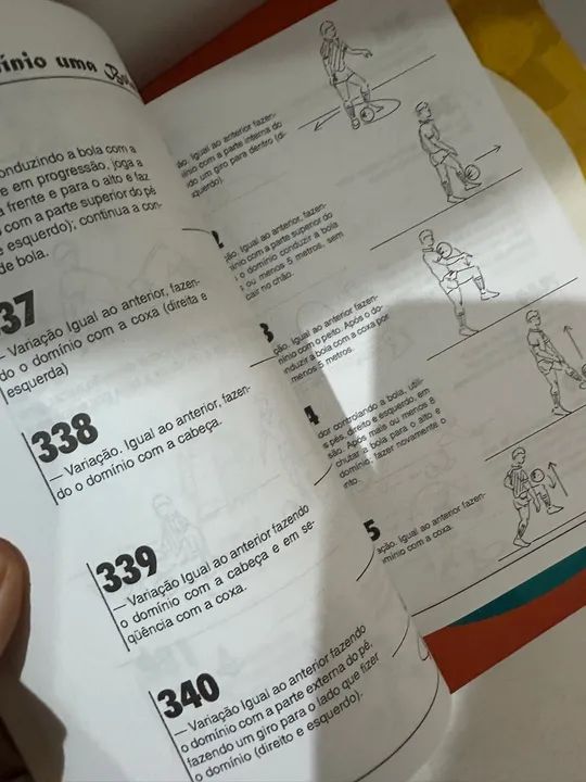 livro 1000 exercícios de futebol  - Foto 2