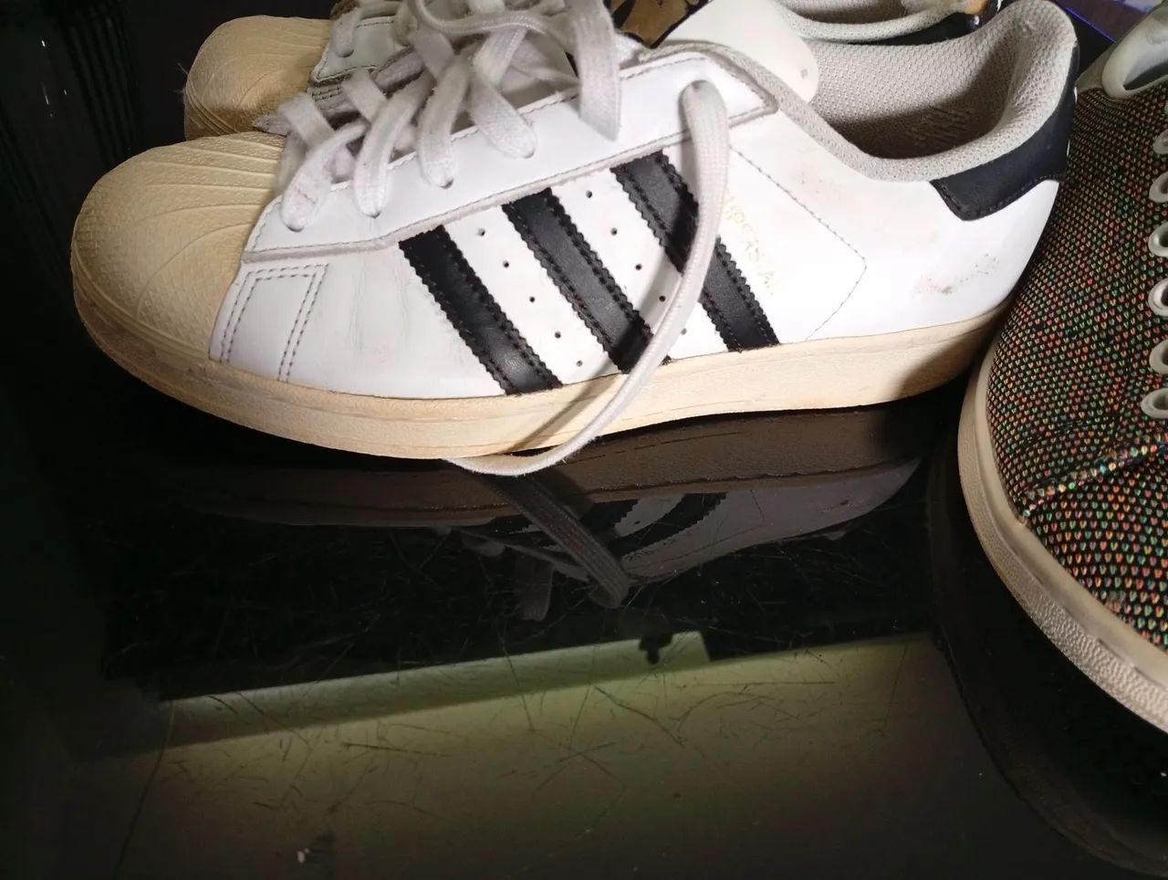 Tênis Adidas Stan Smith Colorida , e umadisas superstars 36 os dois - Foto 2